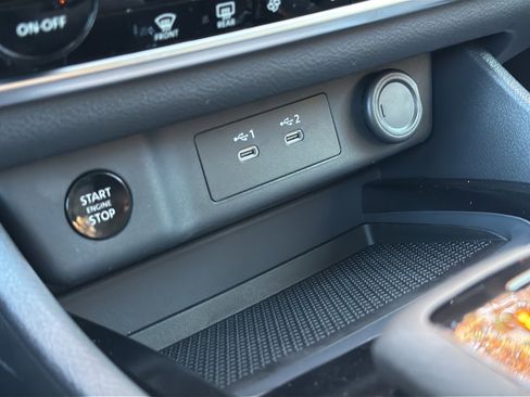 New 2026 Nissan Rogue SV image 25