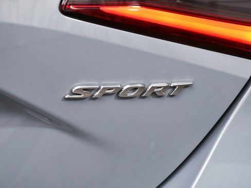 Used 2022 Honda Civic Sport image 77