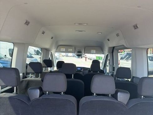 Used 2024 Ford Transit 350 XL RWD image 8
