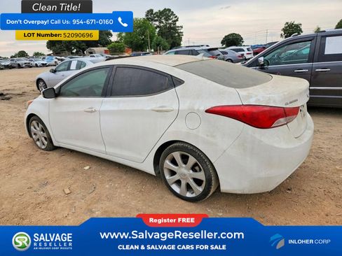 Used 2013 Hyundai Elantra Limited w/ Technology Pkg FWD image 3