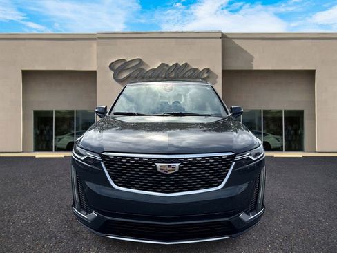 Certified 2023 Cadillac XT6 Luxury FWD image 8