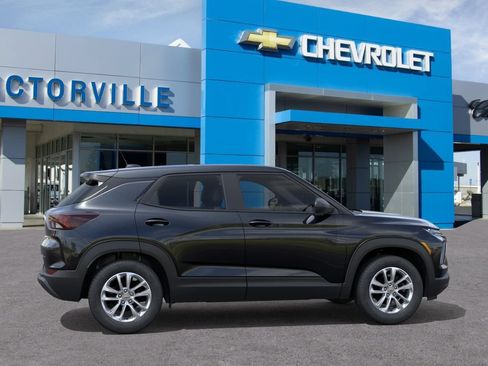 New 2026 Chevrolet TrailBlazer LS FWD image 5