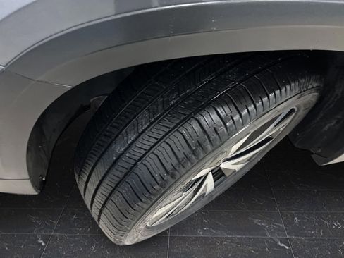 Used 2022 Volkswagen Taos SE w/ IQ.Drive SE Package image 34