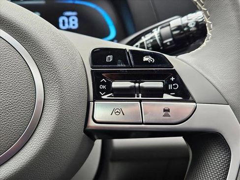 New 2026 Hyundai Elantra SEL Sport FWD image 15