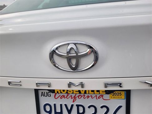 Used 2023 Toyota Camry LE image 10