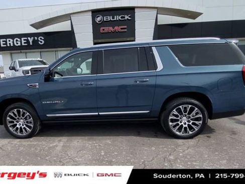 New 2026 GMC Yukon XL Denali w/ Denali Reserve Package image 5