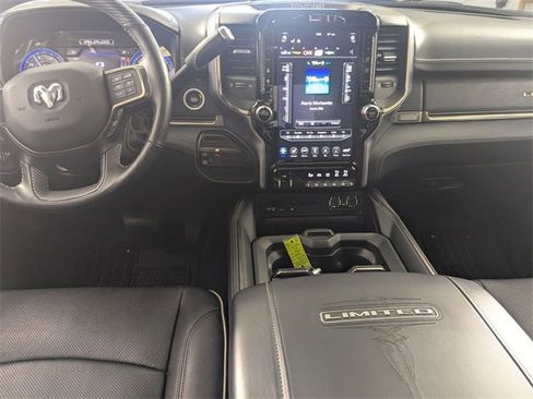 Used 2019 RAM 2500 Limited image 27