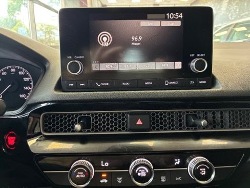 Used 2023 Honda Civic Sport image 18