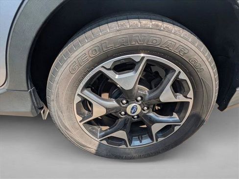 Used 2018 Subaru Crosstrek 2.0i AWD/4WD image 6