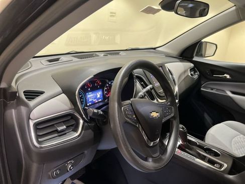 Used 2020 Chevrolet Equinox LT FWD image 9