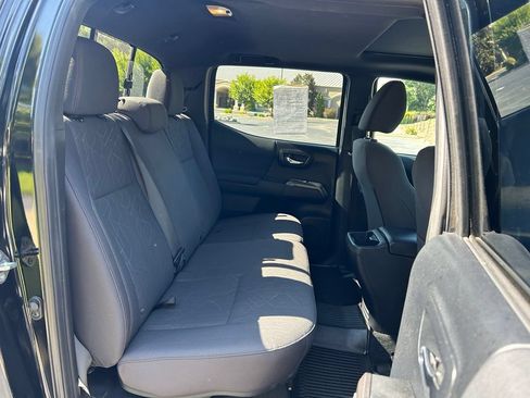 Used 2016 Toyota Tacoma TRD Sport w/ Premium & Technology Package RWD image 44