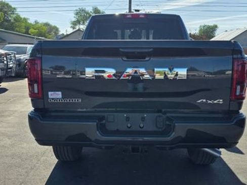 Used 2026 RAM 2500 Laramie AWD/4WD image 5