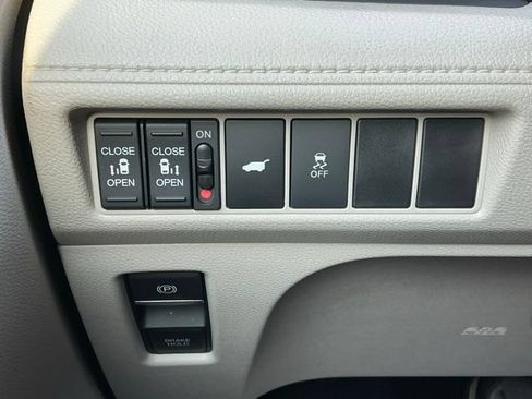 New 2026 Honda Odyssey EX-L image 18
