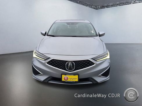 Used 2020 Acura ILX w/ Premium Package image 2