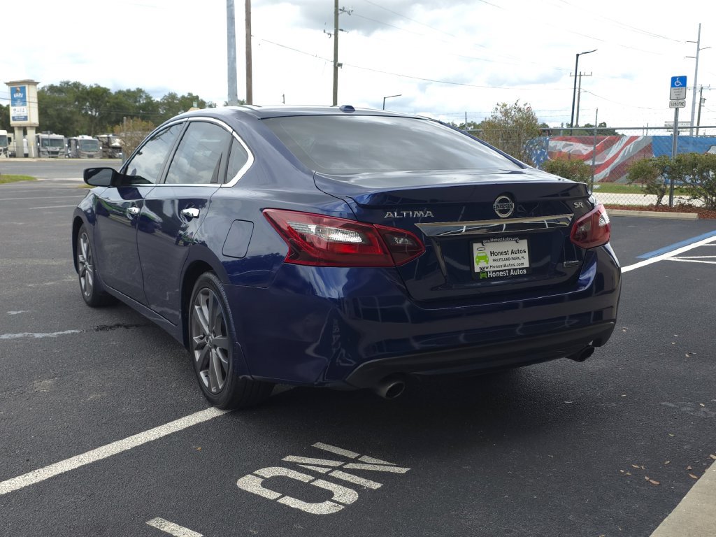 Used 2018 Nissan Altima 2.5 SR w/ SR Special Edition FWD image 8