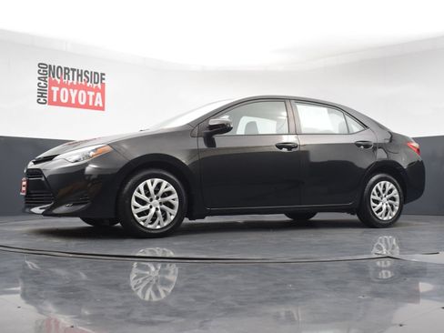 Used 2018 Toyota Corolla LE FWD image 24