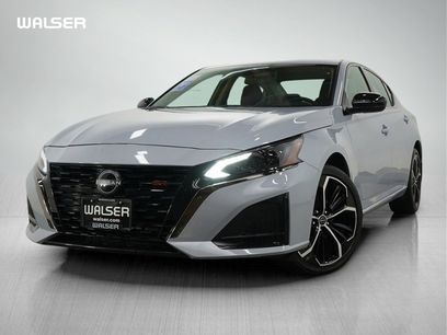 Used 2025 Nissan Altima 2.5 SR