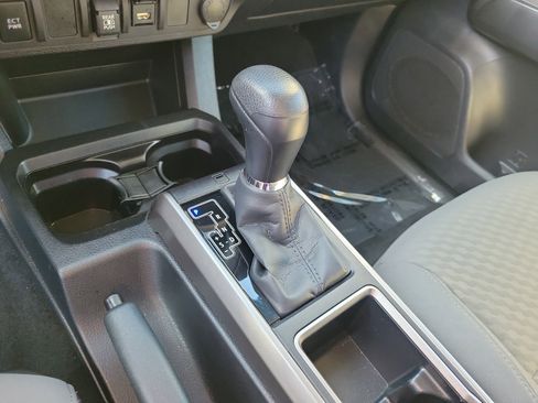 Used 2023 Toyota Tacoma SR5 image 21