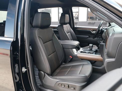 Used 2023 Chevrolet Silverado 1500 High Country image 34