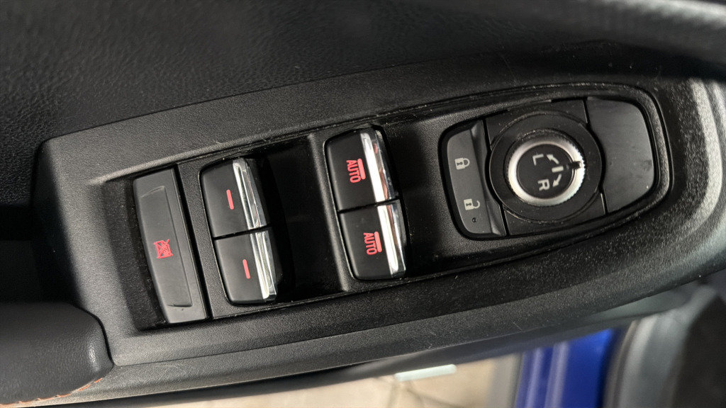 Certified 2024 Subaru Crosstrek 2.5i Limited AWD/4WD image 15