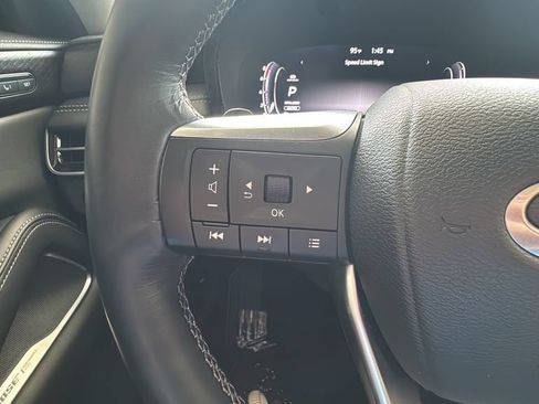 Used 2023 INFINITI QX60 Sensory AWD/4WD image 20