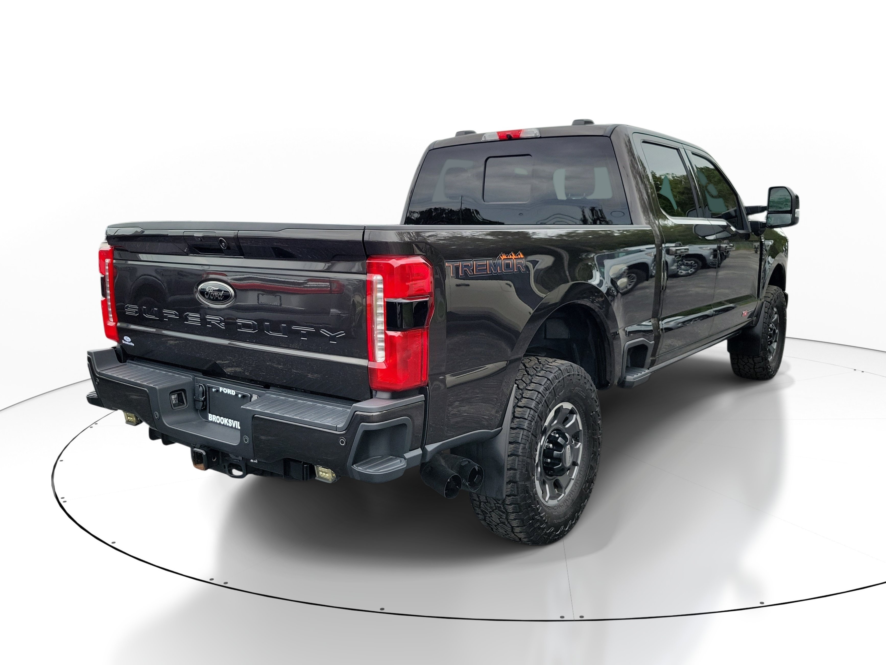 Used 2024 Ford F250 Lariat w/ Lariat Ultimate Package AWD/4WD image 2