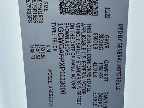 Certified 2023 Chevrolet Express 2500 w/ Driver Convenience Package image 28