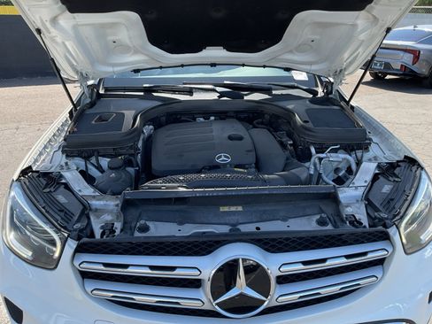 Used 2020 Mercedes-Benz GLC 300 image 21