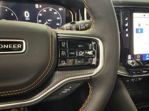 New 2026 Jeep Grand Wagoneer Summit AWD/4WD image 42