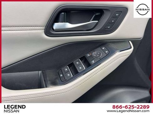 Certified 2023 Nissan Rogue SL w/ SL Premium Package AWD/4WD image 17