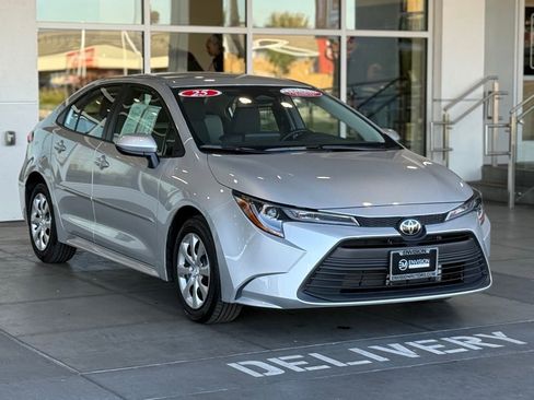 Certified 2025 Toyota Corolla LE image 7