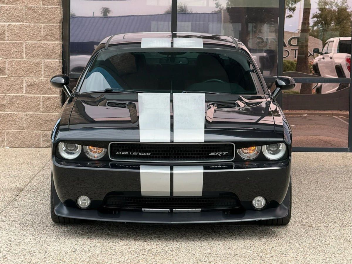 Used 2013 Dodge Challenger SRT8 w/ Harman Kardon Audio Group RWD image 19