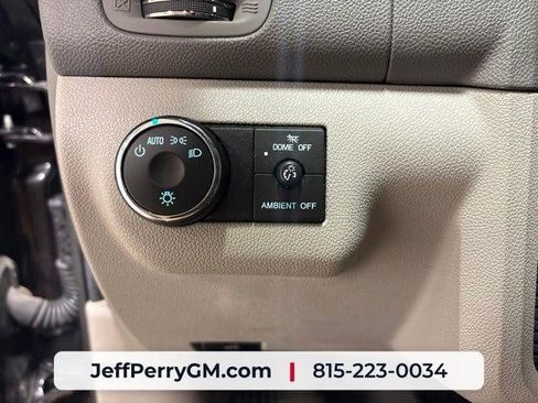 Used 2017 Buick Enclave Convenience w/ Trailering Package FWD image 10