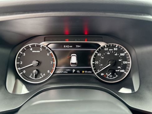 Used 2025 Nissan Rogue SV AWD/4WD image 10