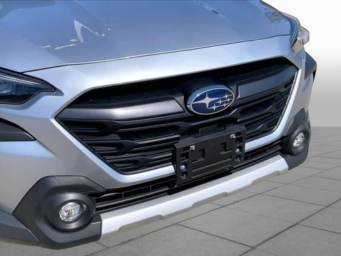 Used 2024 Subaru Outback Touring w/ Popular Package #2 AWD/4WD image 32