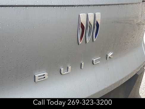 New 2025 Buick Envista Preferred w/ Advanced Safety Package image 30