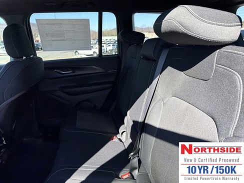 New 2026 Jeep Grand Cherokee Laredo X AWD/4WD image 13