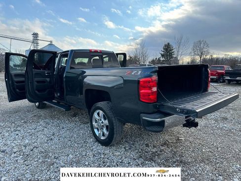 Used 2018 Chevrolet Silverado 2500 LTZ w/ LTZ Plus Package image 2