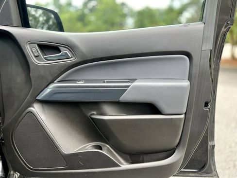 Used 2018 Chevrolet Colorado Z71 image 23