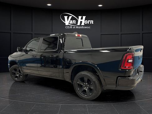 Used 2025 RAM 1500 Big Horn AWD/4WD image 5
