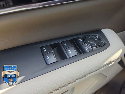 New 2026 GMC Yukon XL Denali RWD image 21