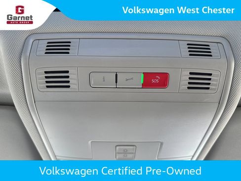 Certified 2023 Volkswagen Tiguan SE w/ Panoramic Sunroof Package AWD/4WD image 25