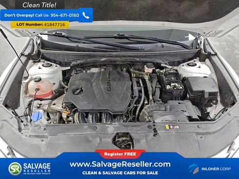 Used 2022 Hyundai Santa Cruz SE image 15