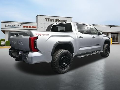 Used 2022 Toyota Tundra SR5 w/ TRD Off-Road Package AWD/4WD image 5
