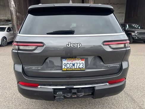 Used 2022 Jeep Grand Cherokee L Limited AWD/4WD image 6
