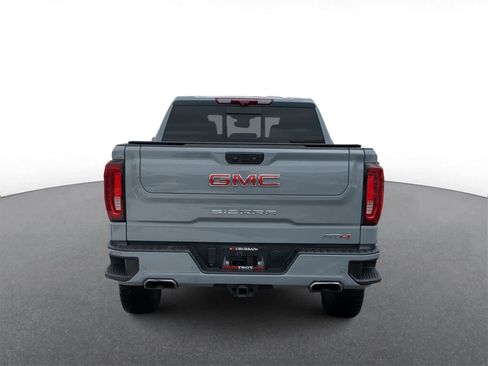 Used 2024 GMC Sierra 1500 AT4 w/ Technology Package image 7