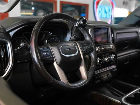 Used 2021 GMC Sierra 2500 Denali w/ Denali Ultimate Package image 16