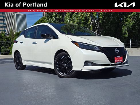 Used 2025 Nissan Leaf SV Plus FWD image 1