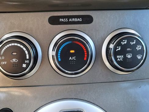 Used 2012 Nissan Sentra 2.0 SR w/ Special Edition Pkg FWD image 32