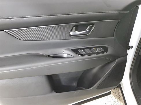 Used 2026 Nissan Murano SV image 20